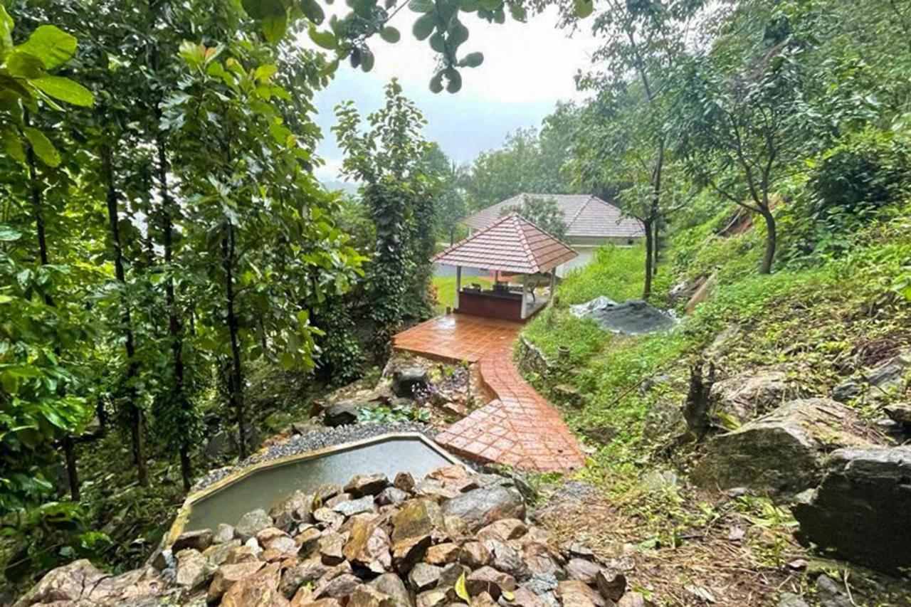 La Grove 2Bhk With Stunning View - Kannur Wayanad Bagian luar foto